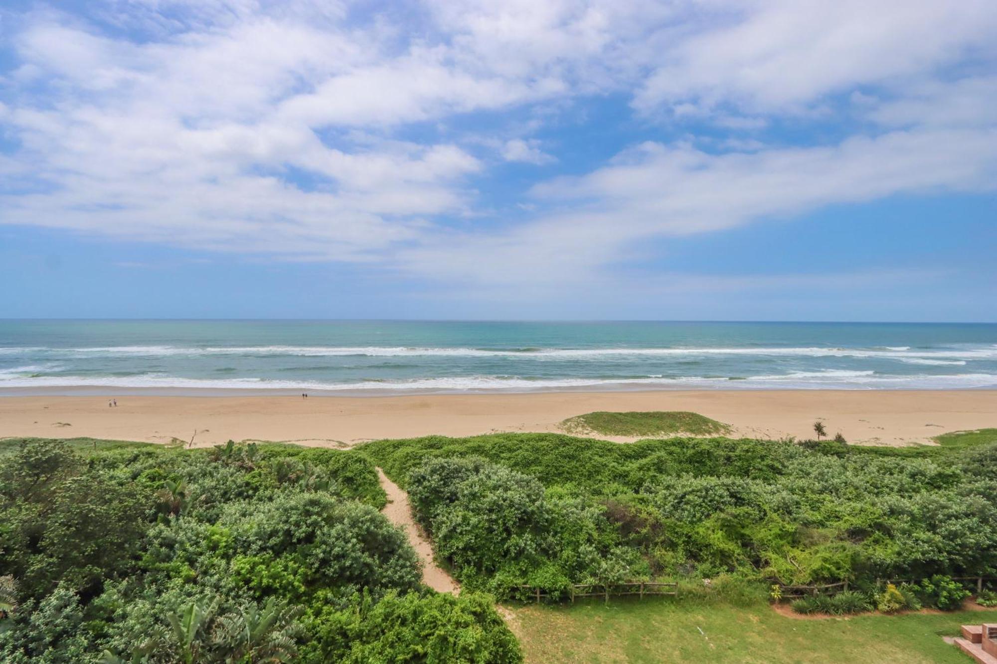 304 Amazibu- Luxury On The Beach Amanzimtoti Exteriör bild
